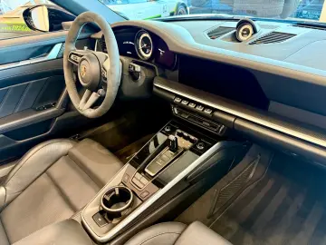 PORSCHE 911 992 Targa 4S SportDesign LIFT ACC SCP Inno