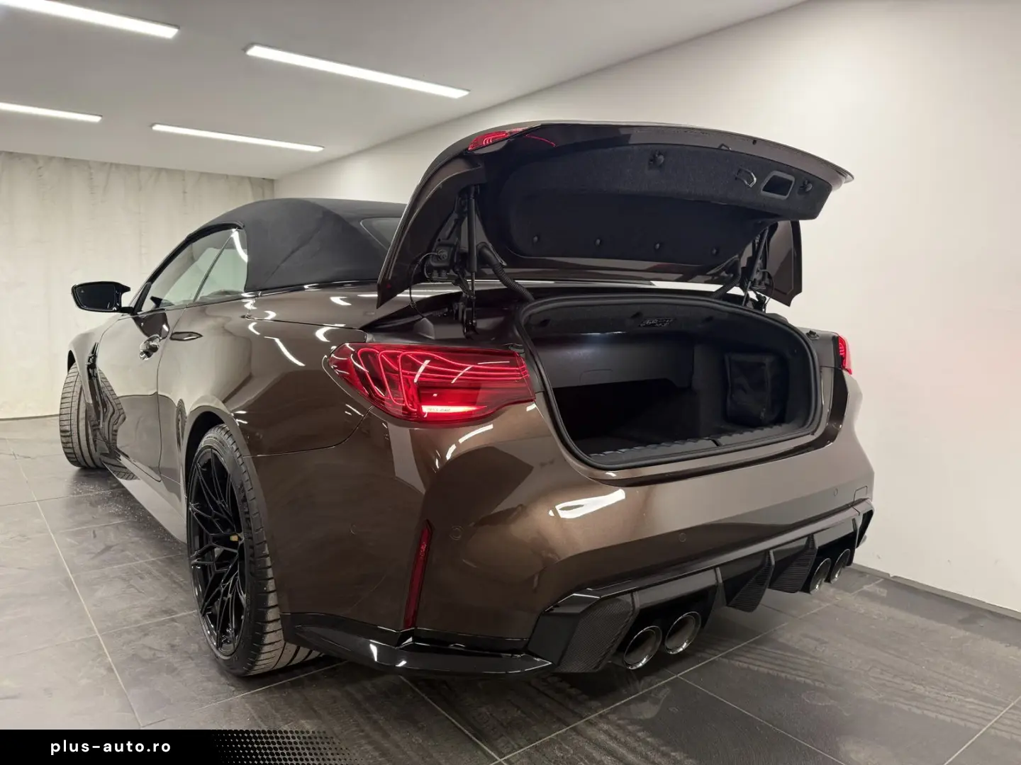 BMW M4 Competition M xDrive Cabrio