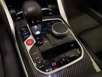 BMW M4 Competition M xDrive Cabrio