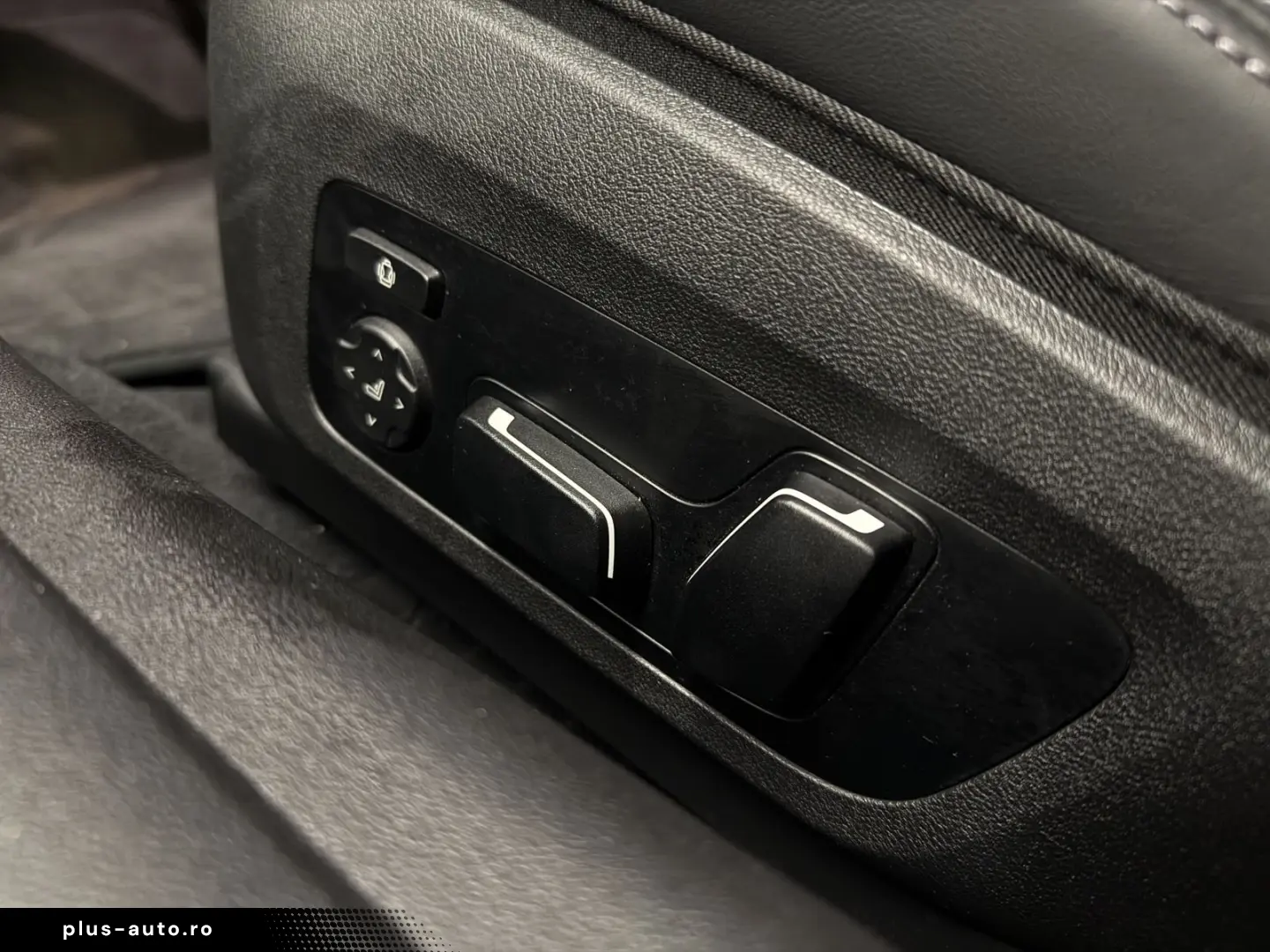 BMW M4 Competition M xDrive Cabrio