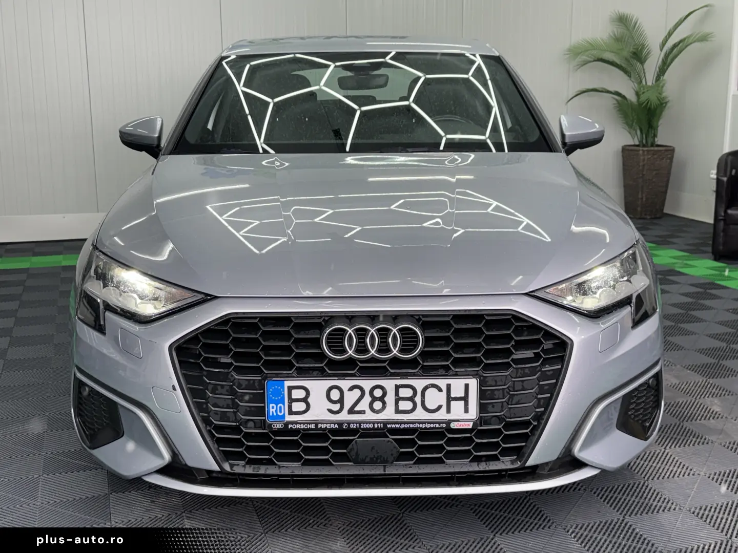 Audi A3 2.0 30 TDI Basic