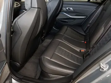 BMW M3 xDrive Navi 360