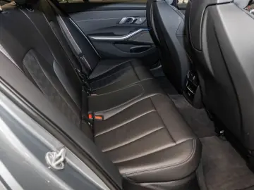 BMW M3 xDrive Navi 360