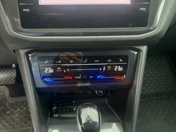 Volkswagen Tiguan 2.0 TDI 4Mot DSG Elegance