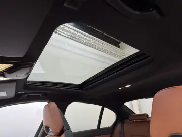 BMW M3 Competition xDrive Individual