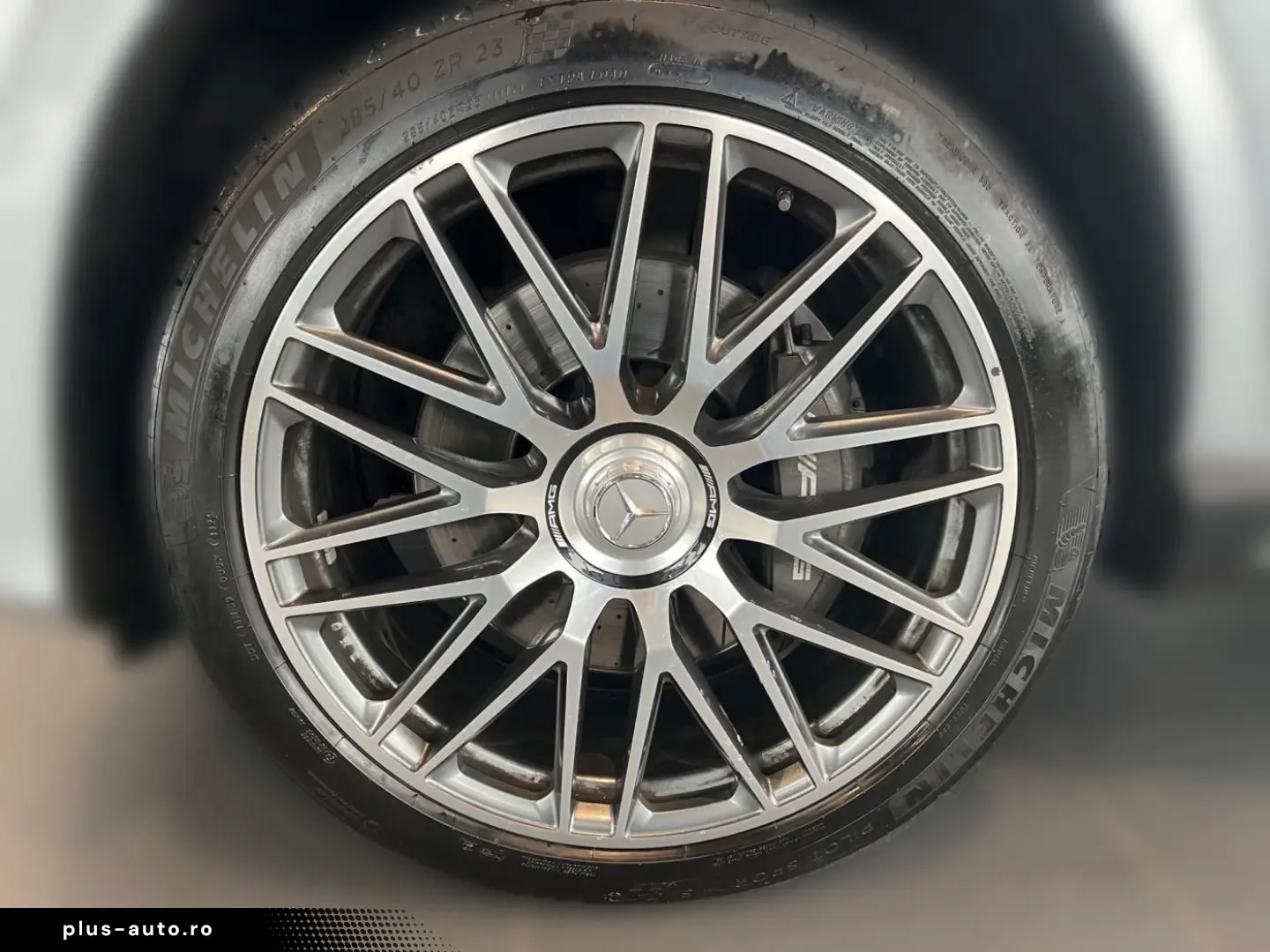 MERCEDES-BENZ AMG GLS 63 4MATIC  HUD Pano AHK Burmest