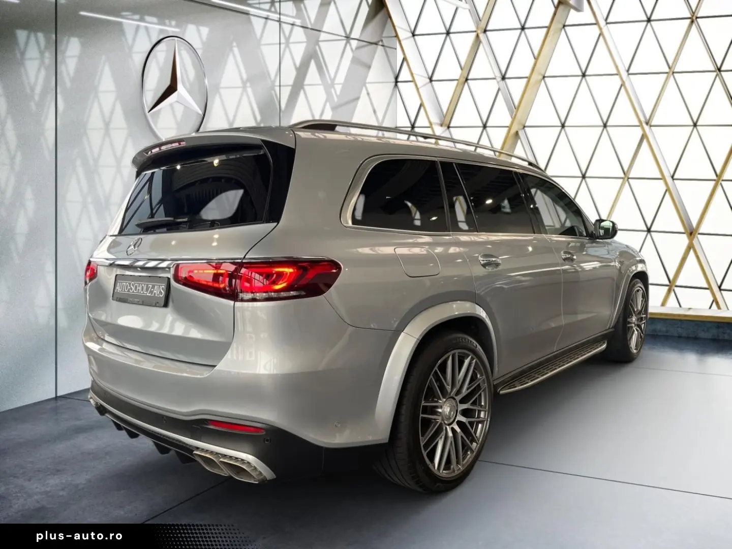 MERCEDES-BENZ AMG GLS 63 4MATIC  HUD Pano AHK Burmest