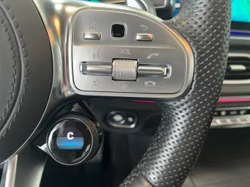 MERCEDES-BENZ AMG GLS 63 4MATIC  HUD Pano AHK Burmest