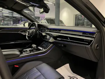 AUDI A8 50 L HUD SOFT LUFT MASAG MEMO 3D TV B&O PANO