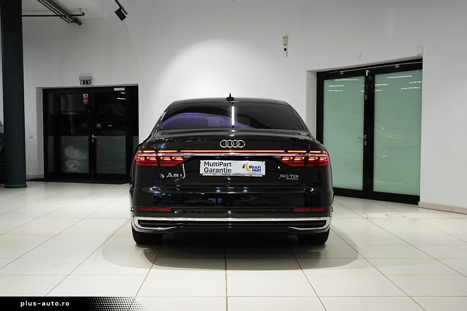 AUDI A8 50 L HUD SOFT LUFT MASAG MEMO 3D TV B&O PANO