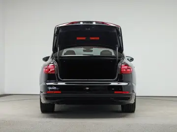 AUDI A8 50 TDI S line black Akustik Navi Leder ACC