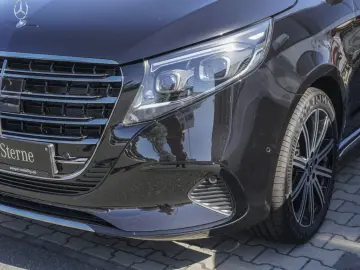 MERCEDES-BENZ V 300 d Exclusive lang AIRMATIC Distronic 360