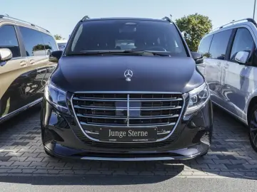 MERCEDES-BENZ V 300 d Exclusive lang AIRMATIC Distronic 360