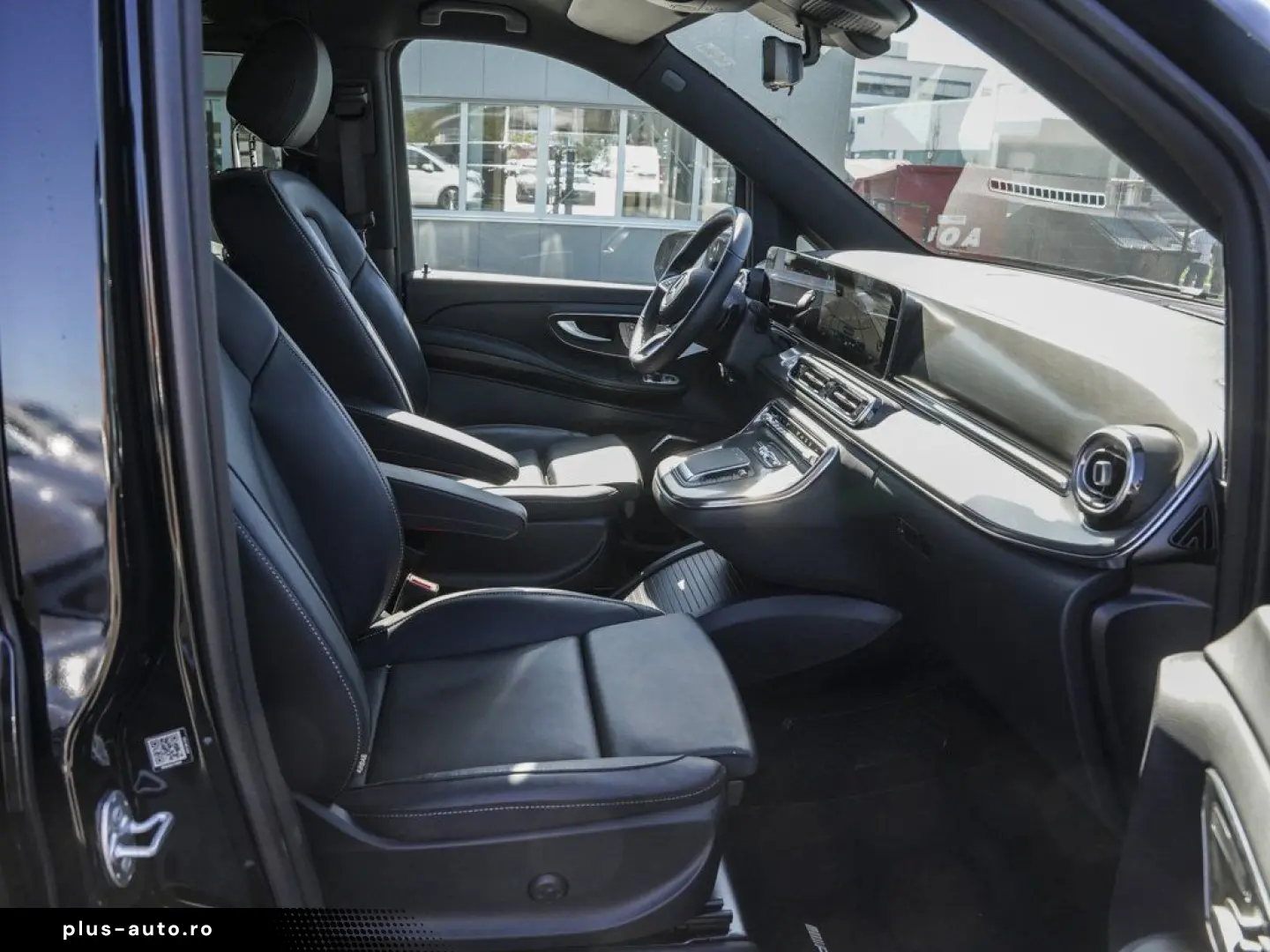 MERCEDES-BENZ V 300 d Exclusive lang AIRMATIC Distronic 360