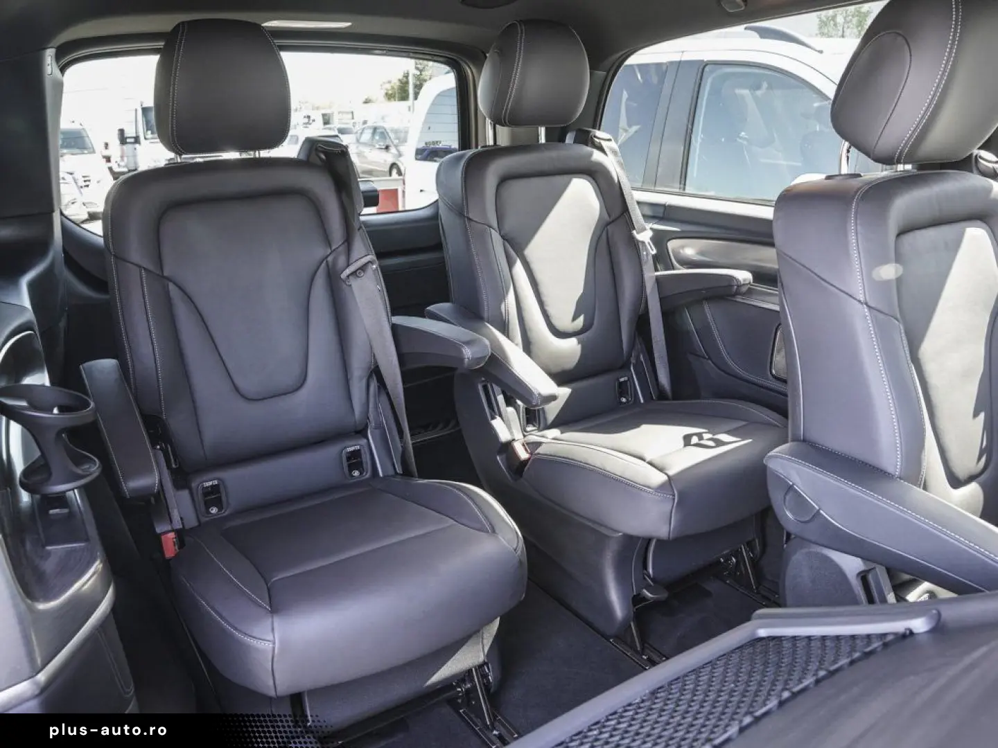 MERCEDES-BENZ V 300 d Exclusive lang AIRMATIC Distronic 360