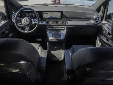 MERCEDES-BENZ V 300 d Exclusive lang AIRMATIC Distronic 360