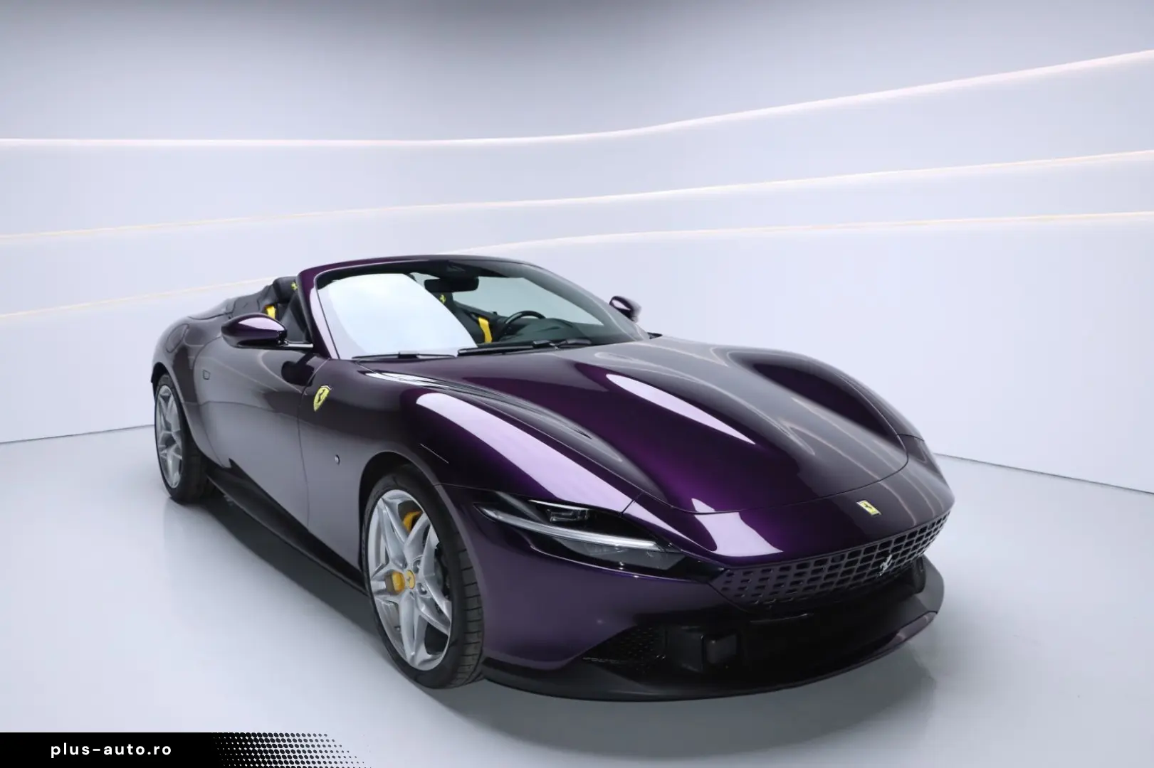 FERRARI Roma Spider Viola Hongkong Giallo Carbon Daytona
