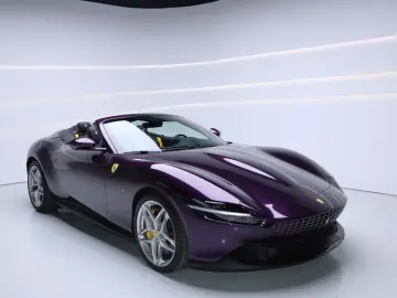 FERRARI Roma Spider Viola Hongkong Giallo Carbon Daytona