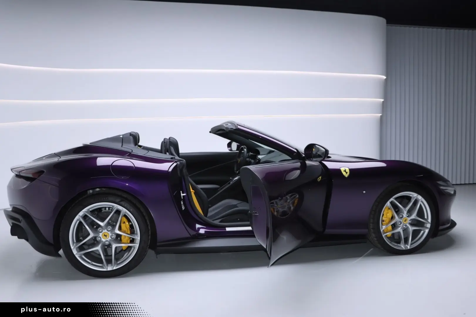 FERRARI Roma Spider Viola Hongkong Giallo Carbon Daytona