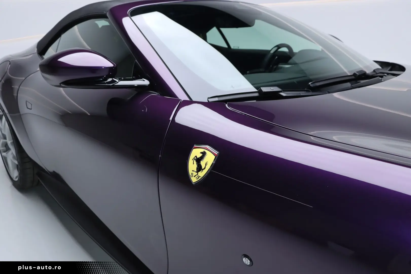 FERRARI Roma Spider Viola Hongkong Giallo Carbon Daytona