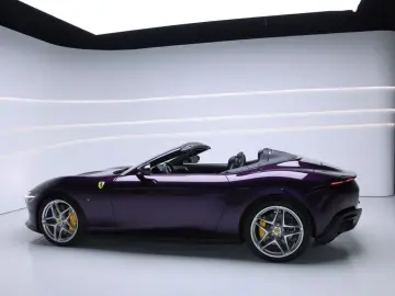 FERRARI Roma Spider Viola Hongkong Giallo Carbon Daytona