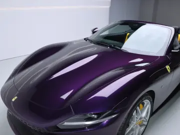 FERRARI Roma Spider Viola Hongkong Giallo Carbon Daytona