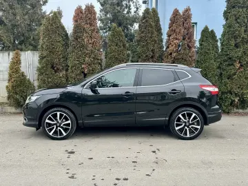Nissan Qashqai  113000 km  incalzire parbriz  garantie  rate
