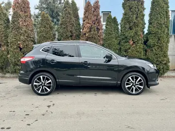 Nissan Qashqai  113000 km  incalzire parbriz  garantie  rate