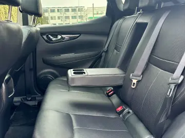 Nissan Qashqai  113000 km  incalzire parbriz  garantie  rate