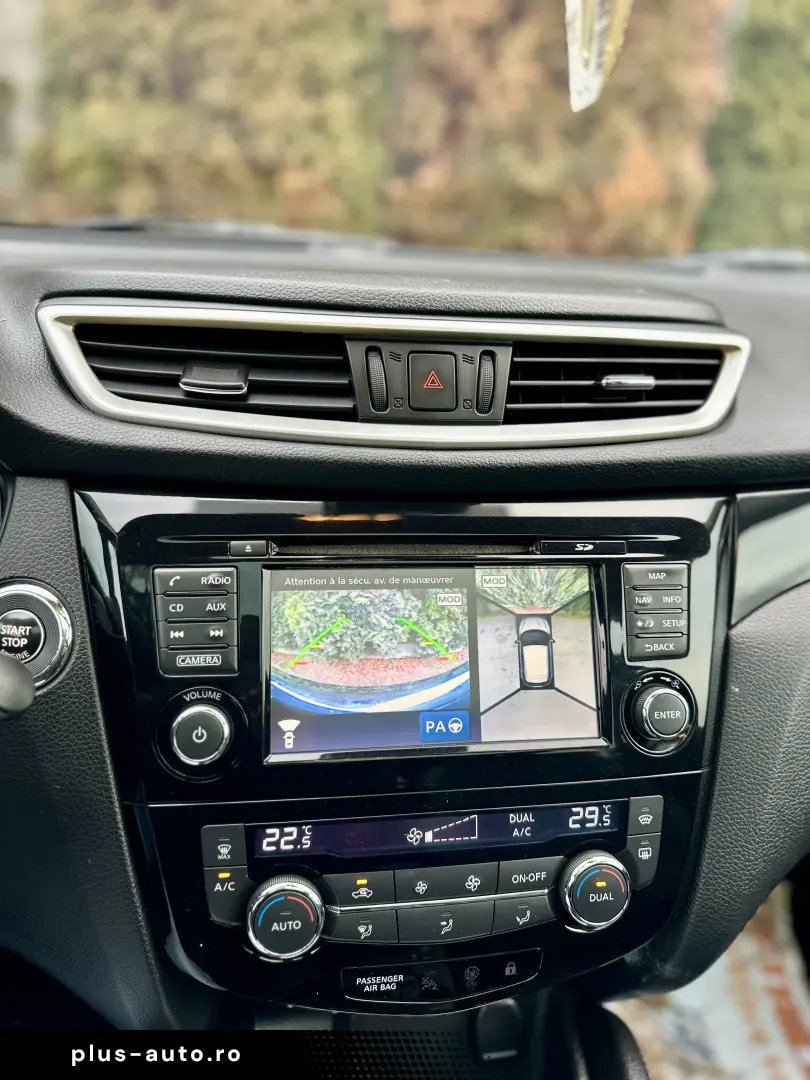 Nissan Qashqai  113000 km  incalzire parbriz  garantie  rate