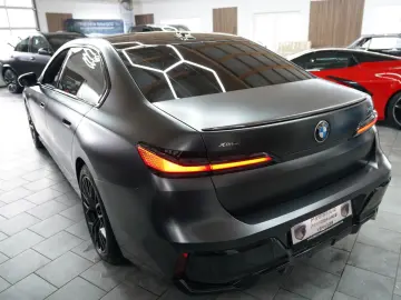 BMW 740 d xDrive M Sport