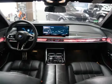 BMW 740 d xDrive M Sport