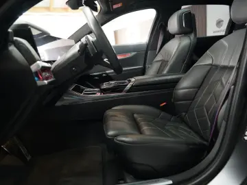 BMW 740 d xDrive M Sport