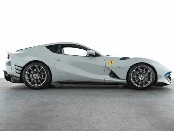 FERRARI 812 Competizione  Tailor Made