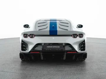 FERRARI 812 Competizione  Tailor Made