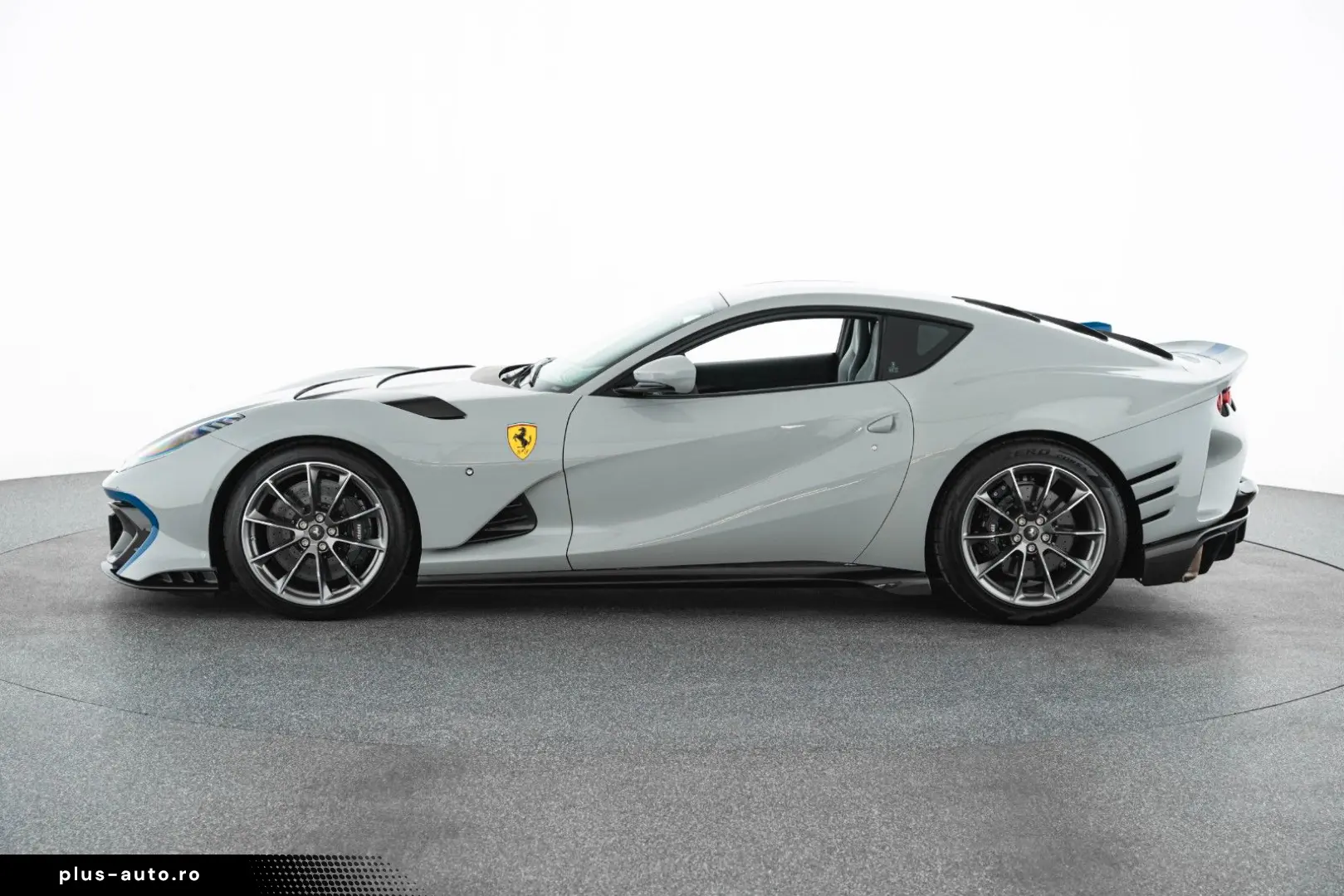 FERRARI 812 Competizione  Tailor Made
