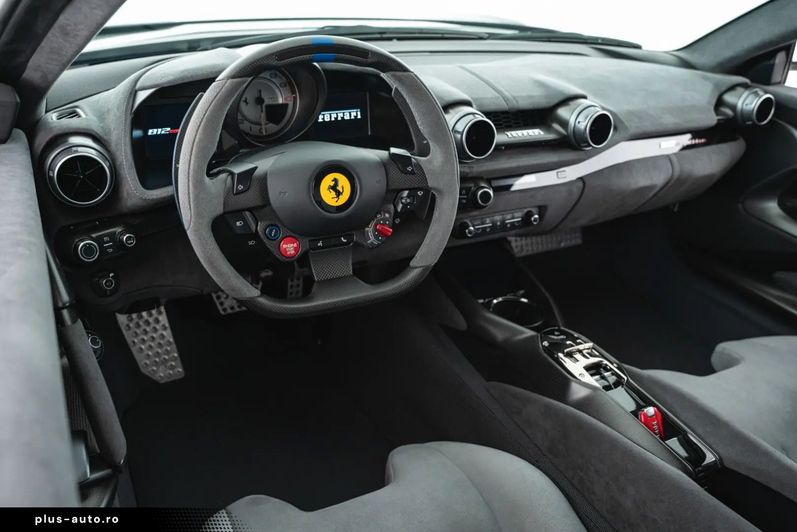 FERRARI 812 Competizione  Tailor Made