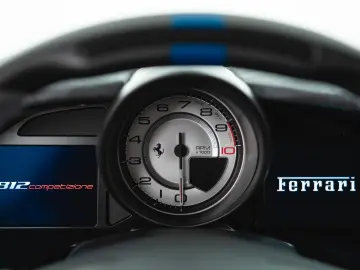 FERRARI 812 Competizione  Tailor Made
