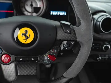 FERRARI 812 Competizione  Tailor Made