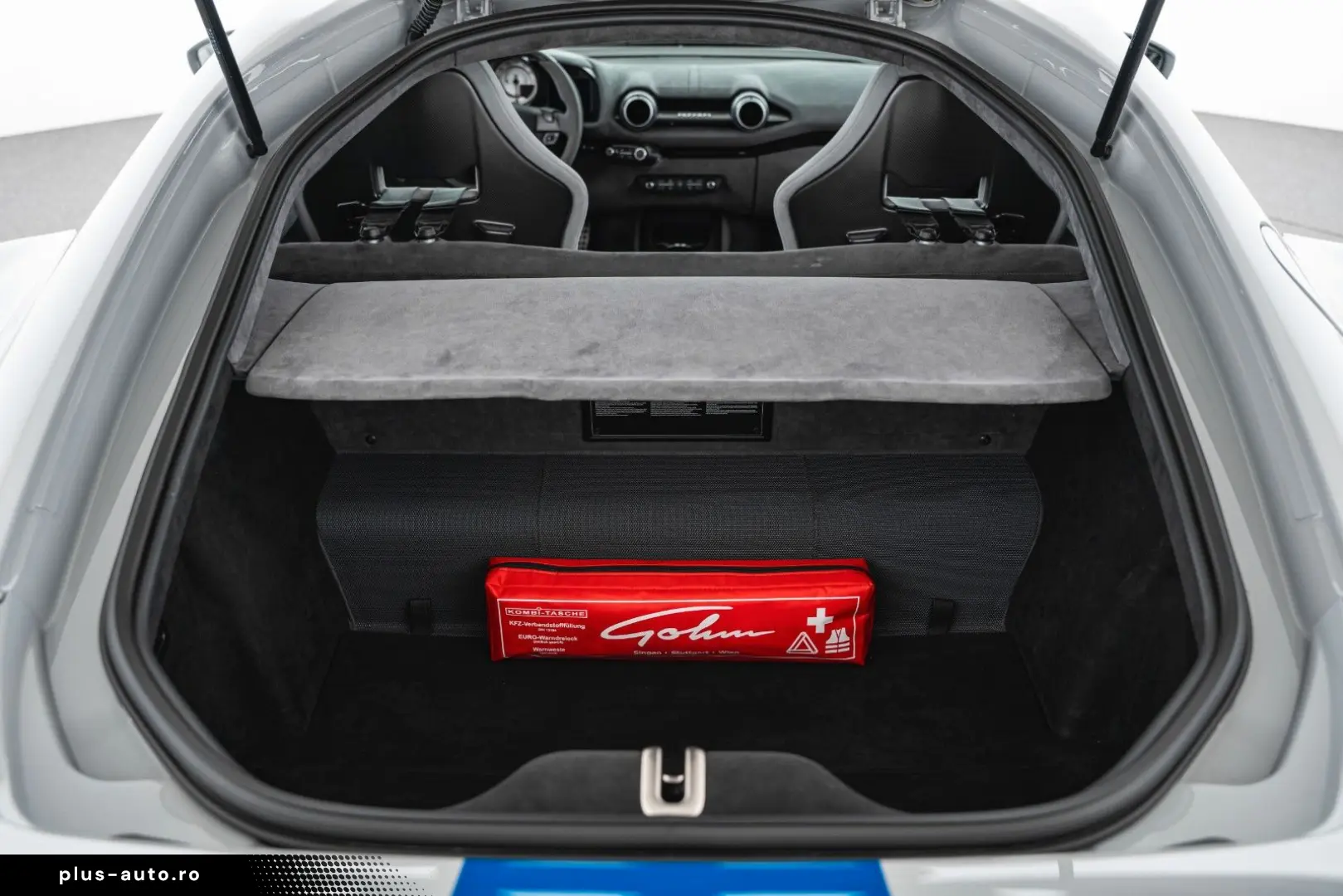 FERRARI 812 Competizione  Tailor Made