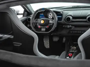 FERRARI 812 Competizione  Tailor Made