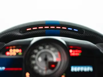 FERRARI 812 Competizione  Tailor Made