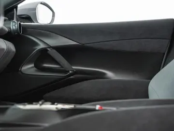 FERRARI 812 Competizione  Tailor Made