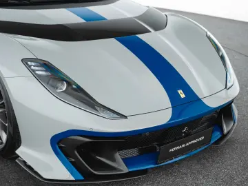 FERRARI 812 Competizione  Tailor Made