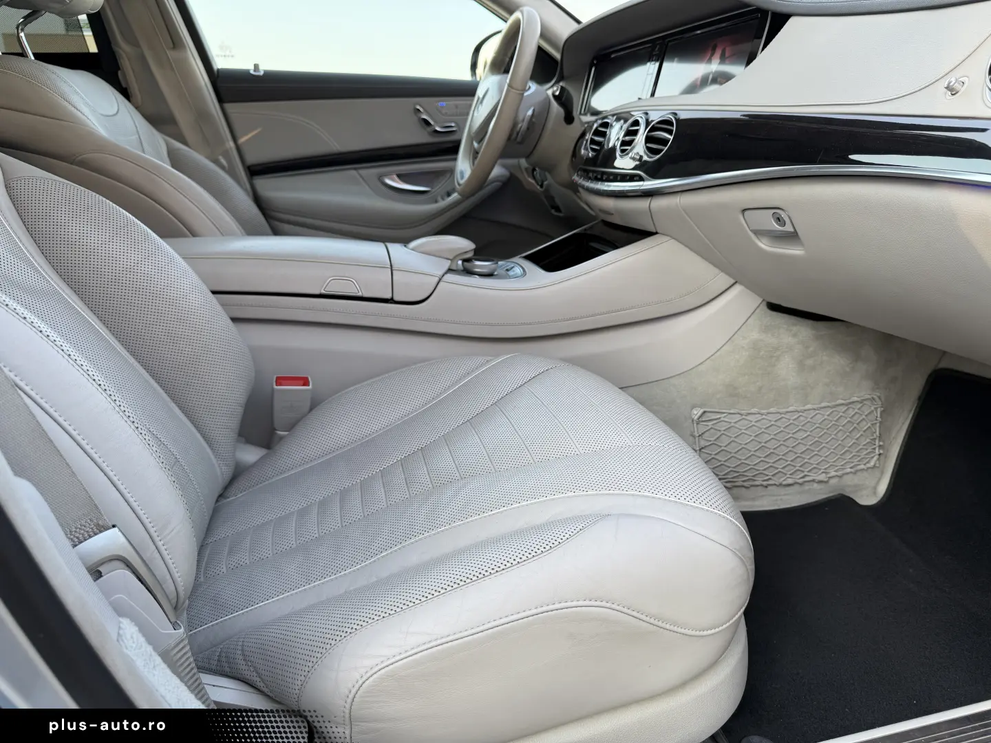 14000e avans si 12000e in 3 luni