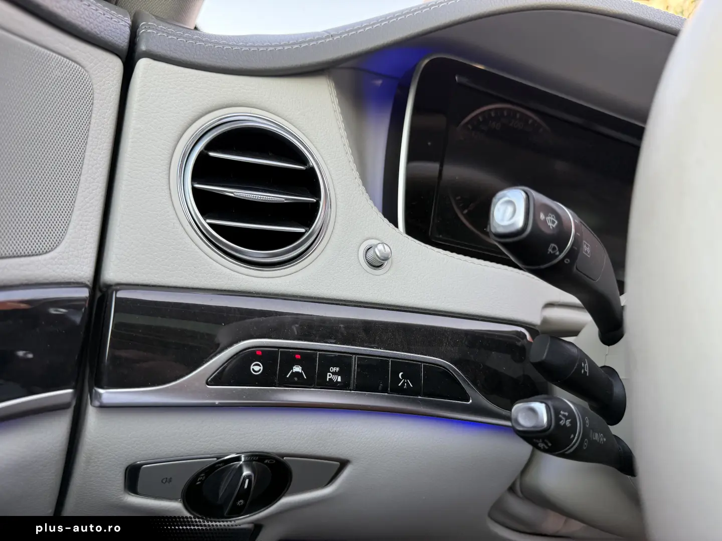 14000e avans si 12000e in 3 luni