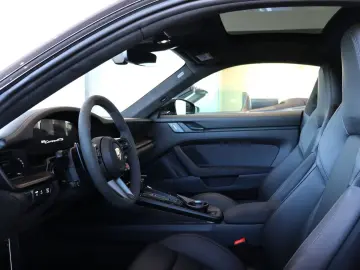 PORSCHE 992 .2 911 Carrera GTS T-Hybrid MY25 PCCB UVP220