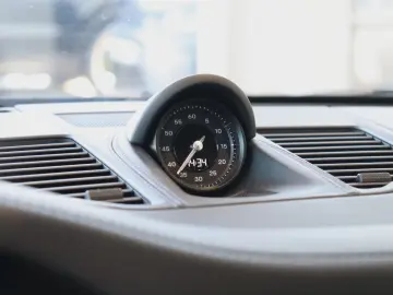 PORSCHE 992 .2 911 Carrera GTS T-Hybrid MY25 PCCB UVP220