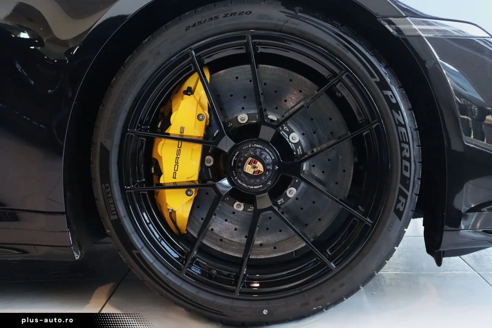 PORSCHE 992 .2 911 Carrera GTS T-Hybrid MY25 PCCB UVP220