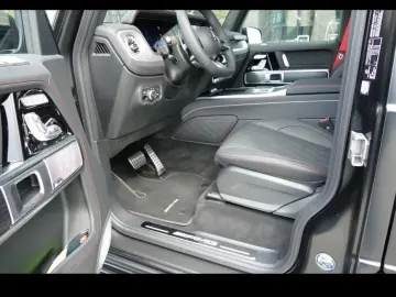 MERCEDES-BENZ G 63 AMG MANUFAKTUR AMG-NIGHT